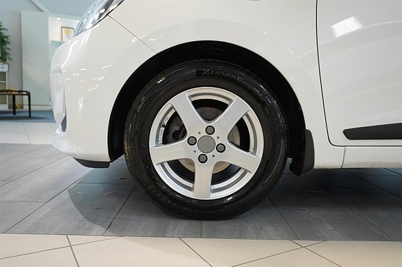 Hyundai i10 11 of 21