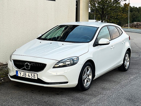 Volvo V40 5 of 15