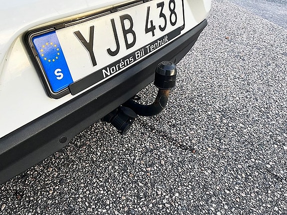 Volvo V40 14 of 15