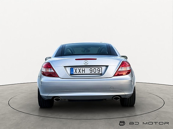 Mercedes-Benz SLK200 5 of 14