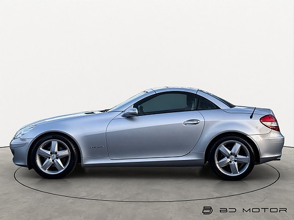 Mercedes-Benz SLK200 2 of 14