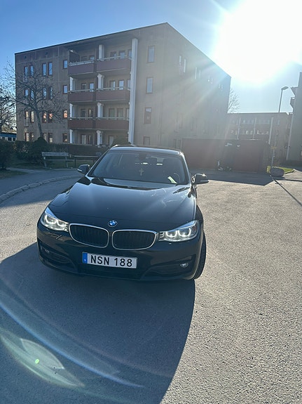 BMW 320d 3 of 7