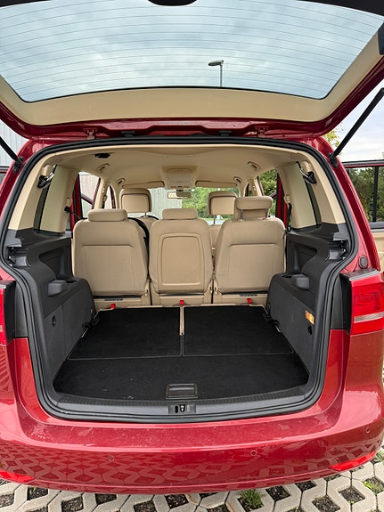 Volkswagen Touran 16 of 17