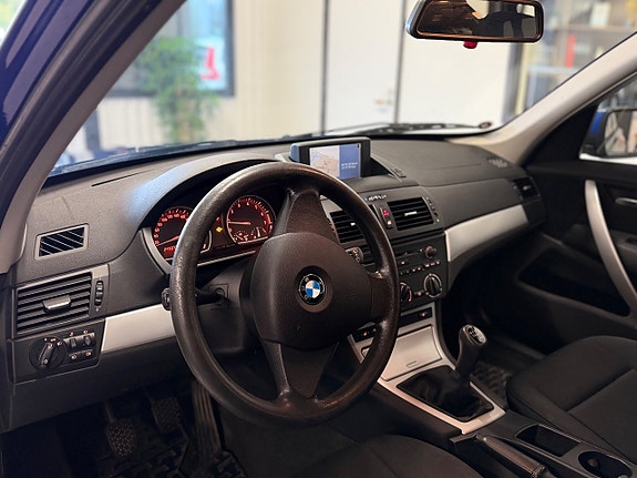 BMW X3 13 of 18