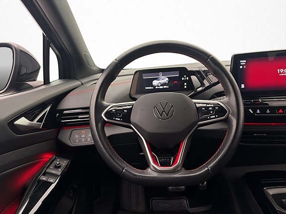 Volkswagen ID.4 GTX 16 of 30