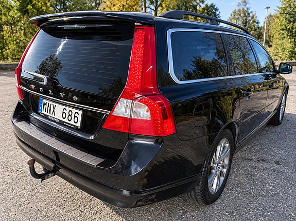 Volvo V70 16 of 16