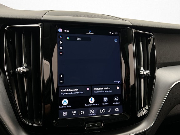Volvo XC60 22 of 30