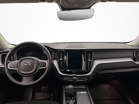 Volvo XC60 13 of 30