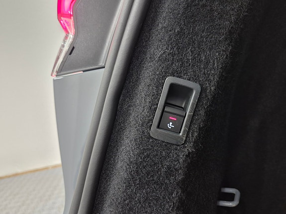 Audi Q4 e-tron 14 of 17