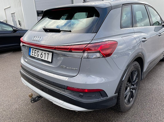 Audi Q4 e-tron 5 of 17