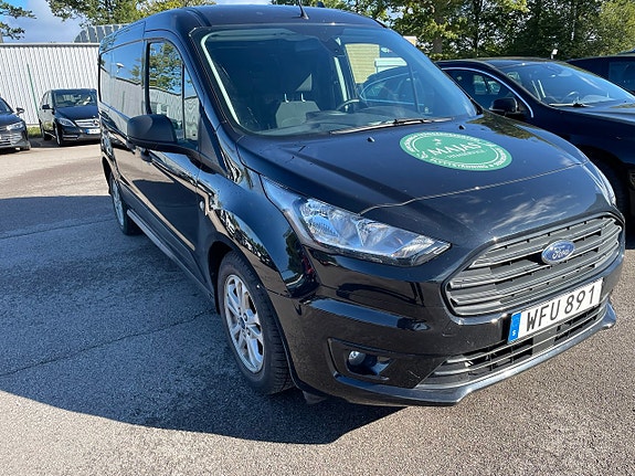 Ford Transit Connect 2 of 5