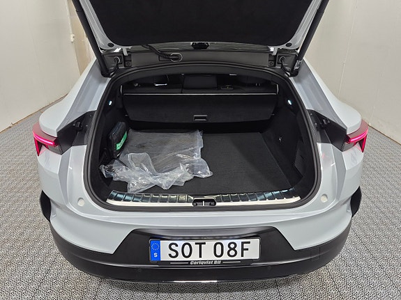 Polestar 4 13 of 13