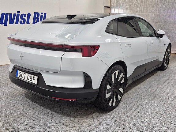 Polestar 4 4 of 13