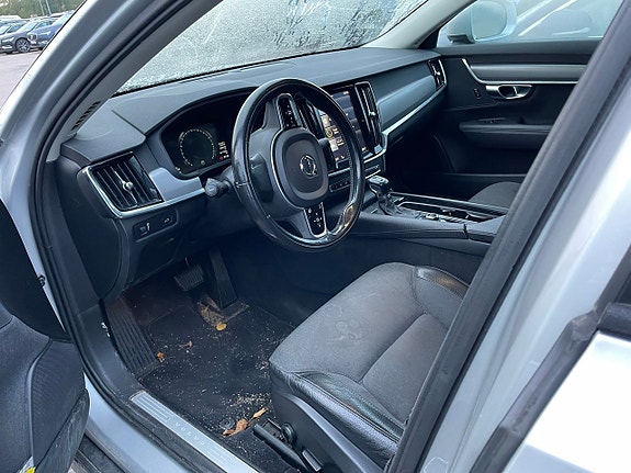 Volvo V90 Cross Country 5 of 5