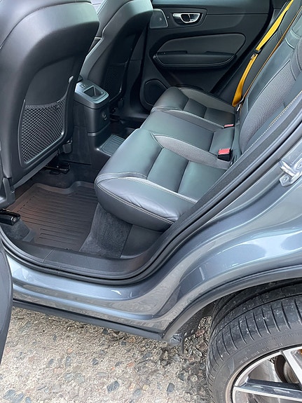 Volvo XC60 9 of 11
