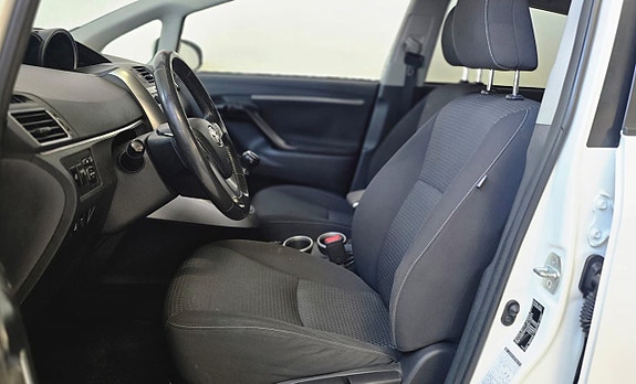 Toyota Verso 13 of 15