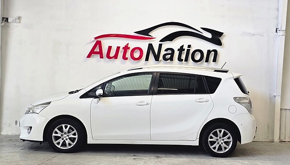 Toyota Verso 2 of 15