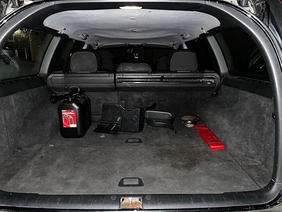 Volvo V70 8 of 9