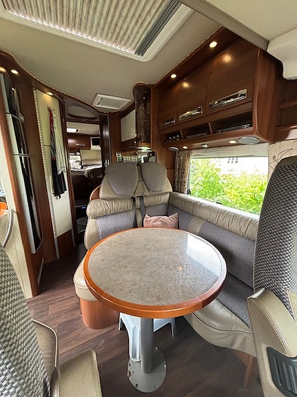 Carthago Chic E-Line I 51 LINERCLASS -2013 2 of 10