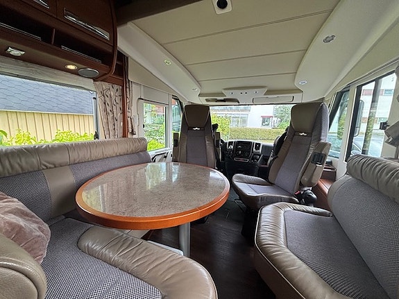 Carthago Chic E-Line I 51 LINERCLASS -2013 3 of 10