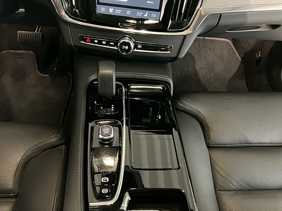Volvo V90 12 of 13