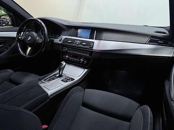 BMW 520d 15 of 30