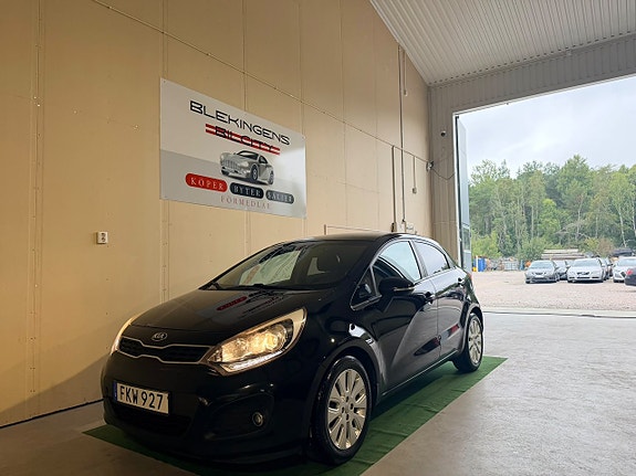 Kia Rio 12 of 17
