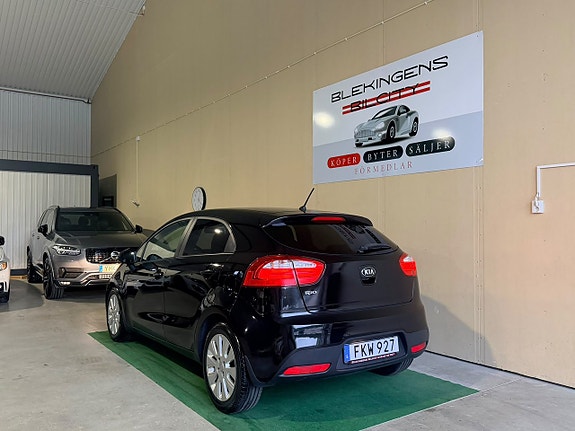 Kia Rio 16 of 17