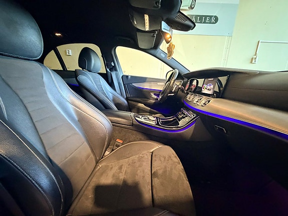 Mercedes-Benz E220 d 8 of 25