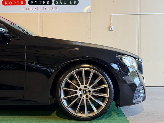 Mercedes-Benz E220 d 4 of 25