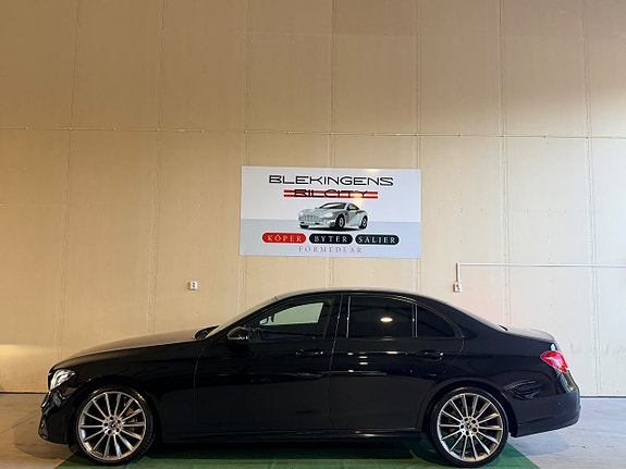 Mercedes-Benz E220 d 23 of 25