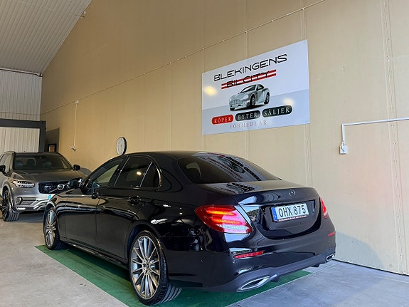 Mercedes-Benz E220 d 24 of 25