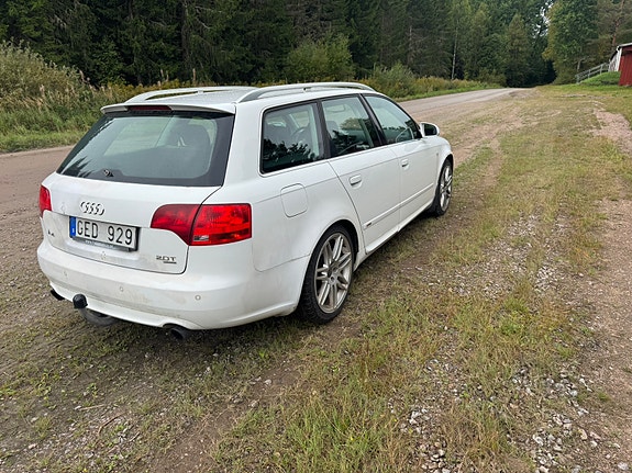 Audi A4 2 of 7