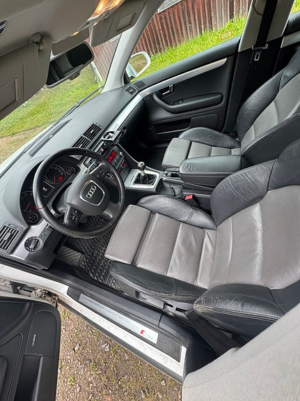 Audi A4 5 of 7