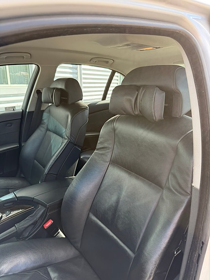 BMW 525i 12 of 21