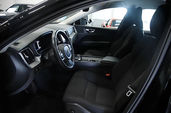 Volvo XC60 6 of 15