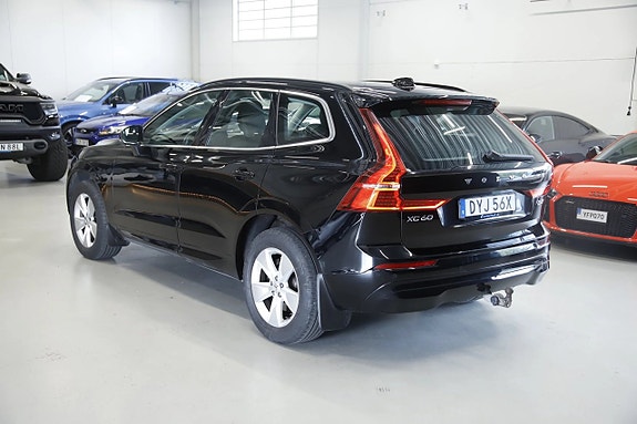Volvo XC60 3 of 15