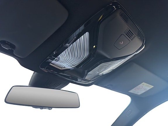 BMW i4 16 of 16