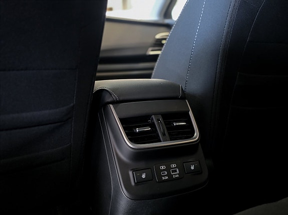 Subaru Outback 9 of 13