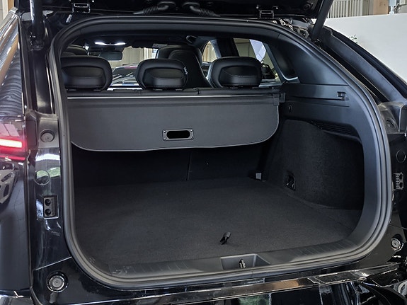 Mazda CX-6e 18 of 19