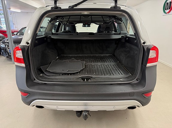 Volvo XC70 14 of 27