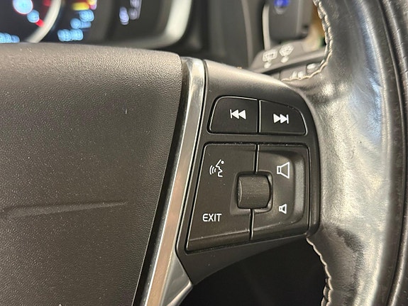 Volvo XC70 25 of 27