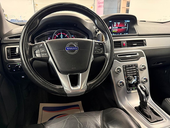 Volvo XC70 9 of 27