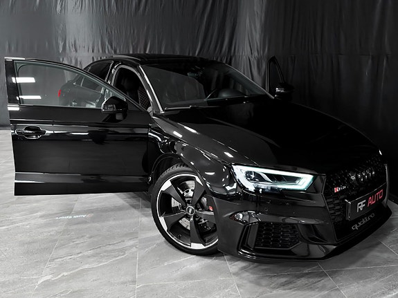 Audi RS3 4 of 30