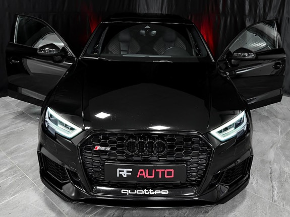 Audi RS3 8 of 30