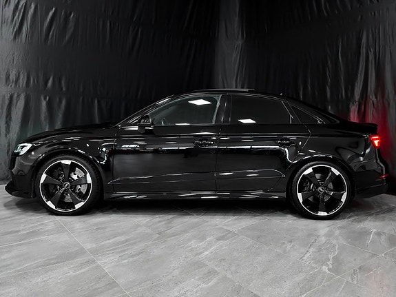 Audi RS3 9 of 30