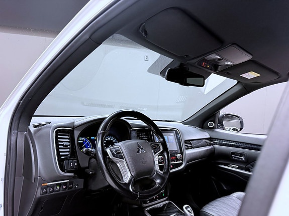 Mitsubishi Outlander 15 of 18