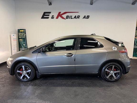 Honda Civic 3 of 12