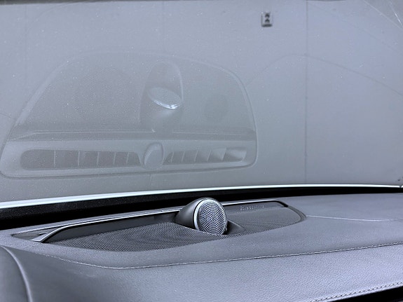 Volvo XC90 7 of 20