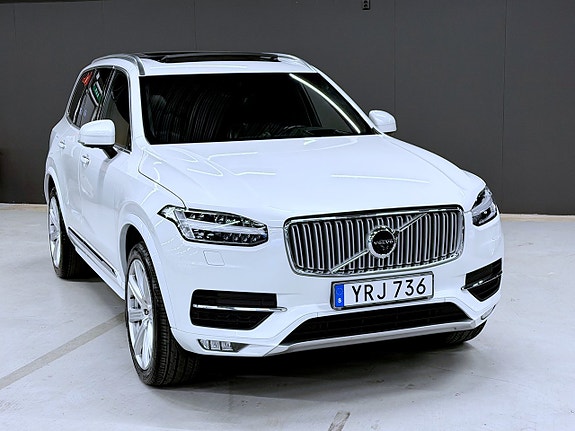 Volvo XC90 12 of 20